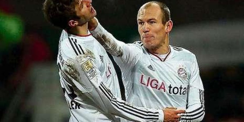 Arjen Robben i Thomas Muller sukob, foto: thesoccerroom.com Arjen Robben i Thomas Muller sukob, foto: thesoccerroom.com