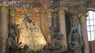 Bibinjci gradišćanskim Hrvatima darovali 1.82 metara visok kip sv. Roka Bibinjci gradišćanskim Hrvatima darovali 1.82 metara visok kip sv. Roka