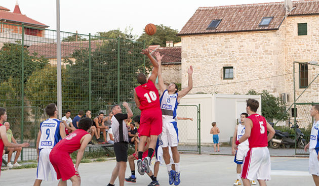 Ljetna liga Diklo-Maraska