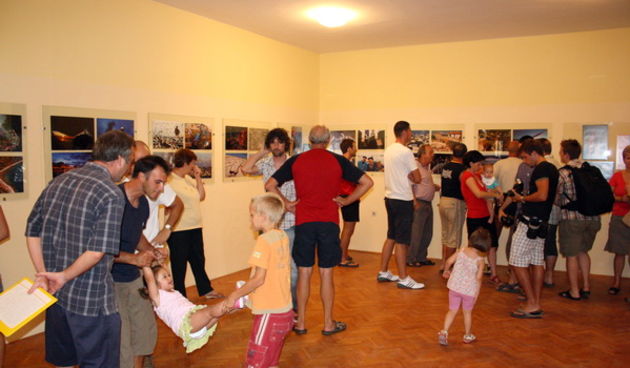 Stanarska festa: Otvaranje izlozbe “Nista nova” Stipe Suraca