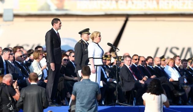 Proslava Oluje: Vukovarskom prolazi pješački dio mimohoda,  Photo: Slavko Midzor/PIXSELL