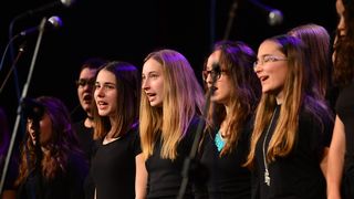 MIOC za Davida: Humanitarni koncert gimnazije Franje Petrića u HNK Zadar