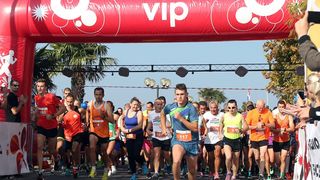 Šibenik: Dječja te utrke Šibenskih deset & Draženova četvorka povodom 53. rođendana Dražena Petrovića Šibenik: Dječja te utrke Šibenskih deset & Draženova četvorka povodom 53. rođendana Dražena Petrovića