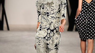 Jason Wu: Jesen/zima 2009. (Cromoda.com) Jason Wu: Jesen/zima 2009. (Cromoda.com)