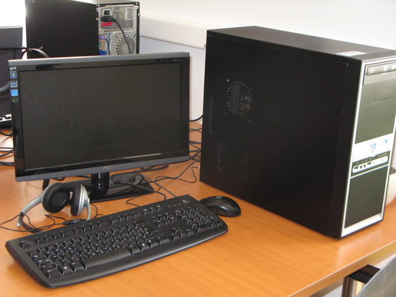 Potpisivanje ugovora u Znanstvenoj knjižnici Zadar Potpisivanje ugovora u Znanstvenoj knjižnici Zadar