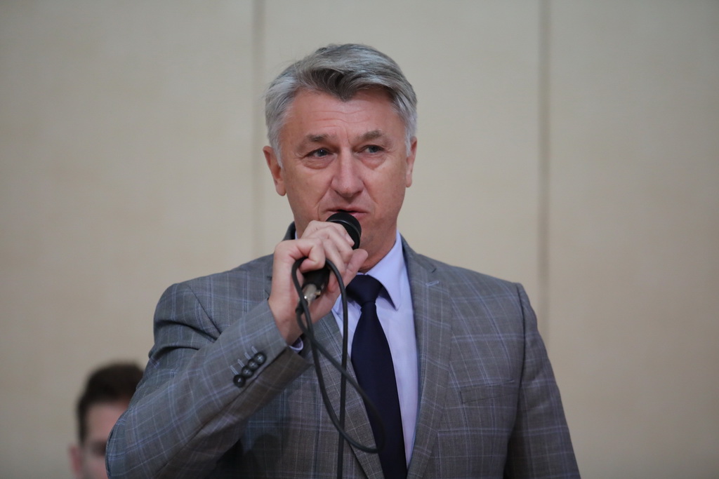 Utakmicom Pomorske i Tehničke škole otvorena košarkaška liga srednjih škola Zadarske županije Utakmicom Pomorske i Tehničke škole otvorena košarkaška liga srednjih škola Zadarske županije