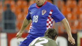 Minsk, 120809.
Stadion Dinamo Minsk
Kvalifikacijska nogometna utakmica za Svjetsko nogometno prvenstvo 2010. Bjelorusija – Hrvatska.
Na fotografiji: Ivica Olic.
Foto : Jakov Prkic / Cropix Minsk, 120809.
Stadion Dinamo Minsk
Kvalifikacijska nogometna utakmica za Svjetsko nogometno prvenstvo 2010. Bjelorusija – Hrvatska.
Na fotografiji: Ivica Olic.
Foto : Jakov Prkic / Cropix