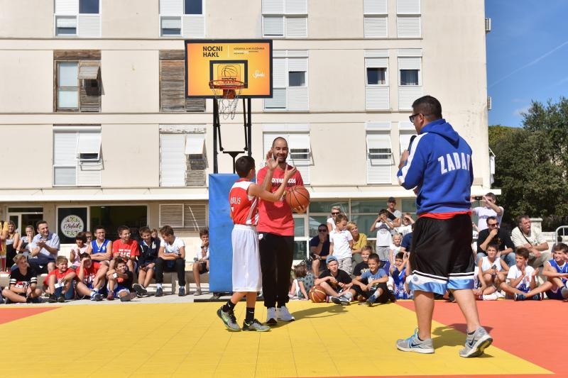 Kid’s Day na Forumu: Vassilis Spanoulis s klincima zaigrao basket 3na3, Foto: Dino Stanin/PIXSELL