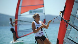 Zadar, 070711.
Svjetsko juniorsko prvenstvo u jedrenju 07.-15.srpnja 2011.
ISAF 2011.
Danas je u organizaciji jedrlicarskog kluba Uskok iz Zadra pocelo svjetsko juniorsko prvenstvo u jedrenju za klase SL 16, 420, 29er, Laser i RS-X. Na prvenstvu se natjec Zadar, 070711.
Svjetsko juniorsko prvenstvo u jedrenju 07.-15.srpnja 2011.
ISAF 2011.
Danas je u organizaciji jedrlicarskog kluba Uskok iz Zadra pocelo svjetsko juniorsko prvenstvo u jedrenju za klase SL 16, 420, 29er, Laser i RS-X. Na prvenstvu se natjec