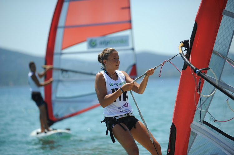 Zadar, 070711.
Svjetsko juniorsko prvenstvo u jedrenju 07.-15.srpnja 2011.
ISAF 2011.
Danas je u organizaciji jedrlicarskog kluba Uskok iz Zadra pocelo svjetsko juniorsko prvenstvo u jedrenju za klase SL 16, 420, 29er, Laser i RS-X. Na prvenstvu se natjec Zadar, 070711.
Svjetsko juniorsko prvenstvo u jedrenju 07.-15.srpnja 2011.
ISAF 2011.
Danas je u organizaciji jedrlicarskog kluba Uskok iz Zadra pocelo svjetsko juniorsko prvenstvo u jedrenju za klase SL 16, 420, 29er, Laser i RS-X. Na prvenstvu se natjec