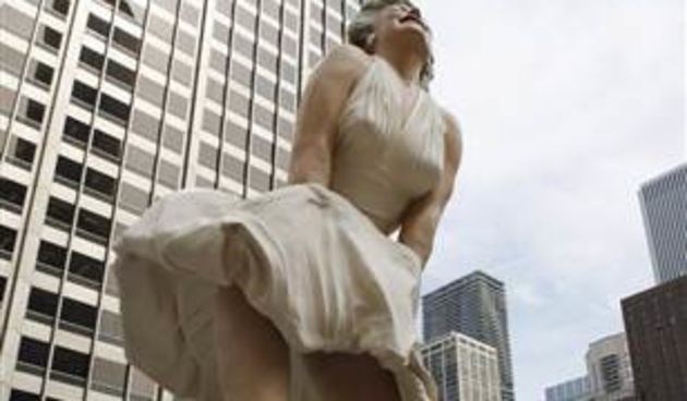 U Chicagu osvanula divovska skulptura Marilyn Monroe, foto: REUTERS