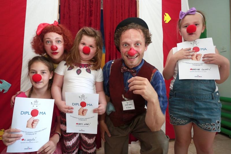 Crveni nosovi klaunovi u KBC Split