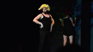 Predstava “Njuške” u HNK Zadar, foto: Iva Perinčić Predstava “Njuške” u HNK Zadar, foto: Iva Perinčić