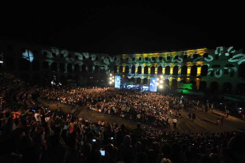 2CELLOS održali koncert u pulskoj Areni i oduševili 5 tisuća fanova, Foto: Duško Marušić/PIXSELL