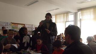 “Beštije” posjetile OŠ Šimuna Kožičića Benje “Beštije” posjetile OŠ Šimuna Kožičića Benje