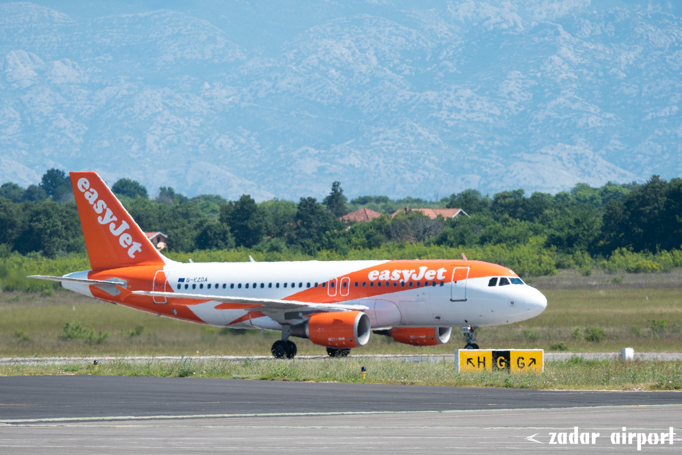 Easy Jet zrakoplov, Zračna luka Zadar