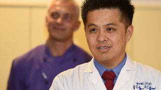 Tuna, Sushi & Wine Festival: Japanski masterchef Nakatsuji održao edukaciju pripreme tradicionalnih japanskih jela Tuna, Sushi & Wine Festival: Japanski masterchef Nakatsuji održao edukaciju pripreme tradicionalnih japanskih jela