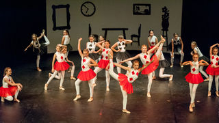 Gesta u HNK Zadar: “Odgojoj 2 (pubertet uzvraća)”