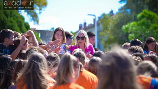 #ZDBT2017: Snimanje Milenijske fotografije košarkaške lopte na Pozdravu suncu #ZDBT2017: Snimanje Milenijske fotografije košarkaške lopte na Pozdravu suncu