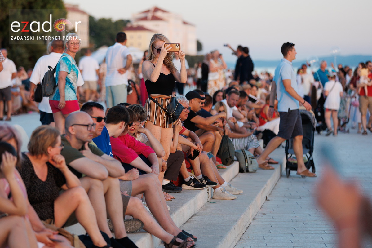 Večernji đir po gradu 18. lipnja 2024. Večernji đir po gradu 18. lipnja 2024.