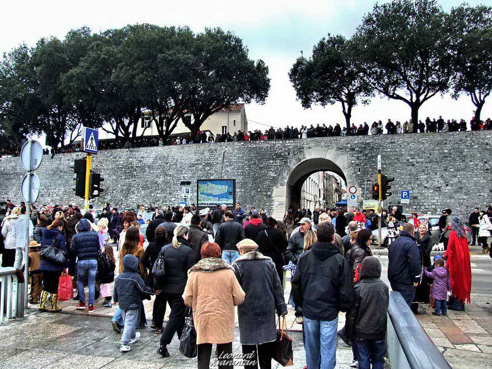 Karnevalska povorka 2012, Foto: Leonard Kvarantan Karnevalska povorka 2012, Foto: Leonard Kvarantan