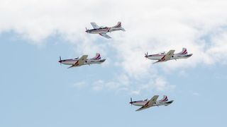 Akro skupina “Krila oluje” u novom sastavu predstavila novi letački program, Foto: Dino Stanin/PIXSELL