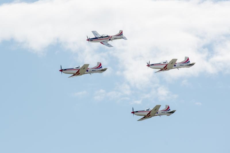 Akro skupina “Krila oluje” u novom sastavu predstavila novi letački program, Foto: Dino Stanin/PIXSELL