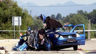 Stravična prometna nesreća u Ličkom Cerju na državnoj cesti D50