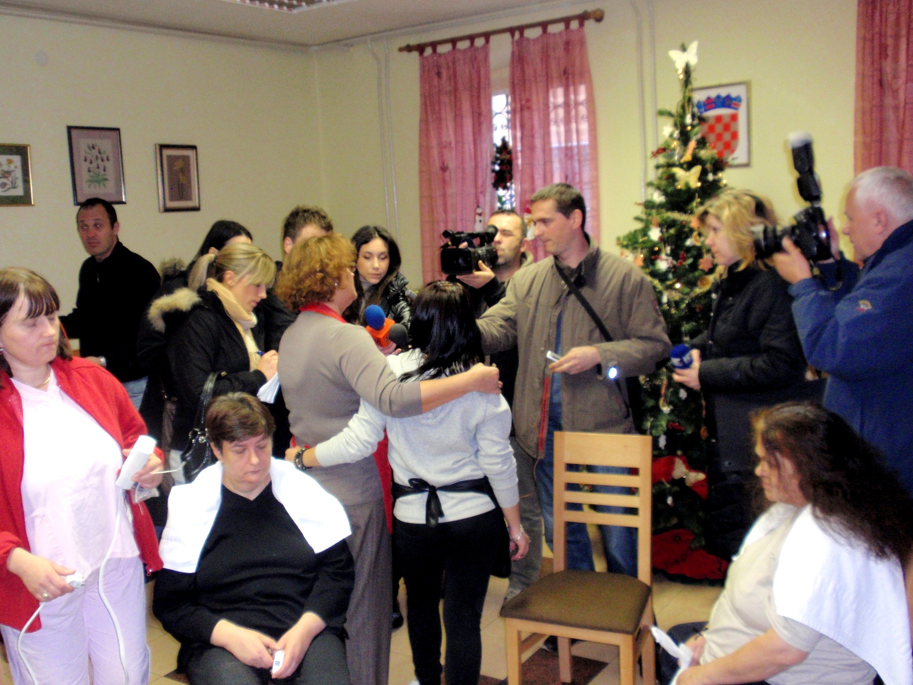 OLYMPUS DIGITAL CAMERA OLYMPUS DIGITAL CAMERA