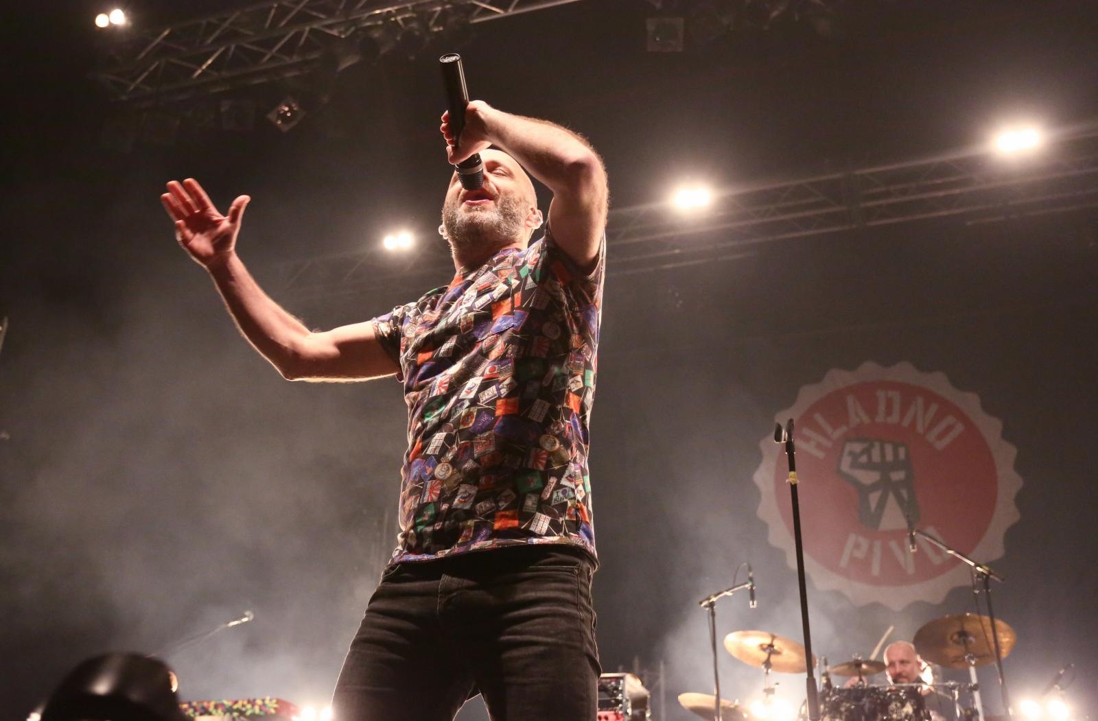 Hladno pivo u Domu sportova proslavilo 30 godina karijere Hladno pivo u Domu sportova proslavilo 30 godina karijere