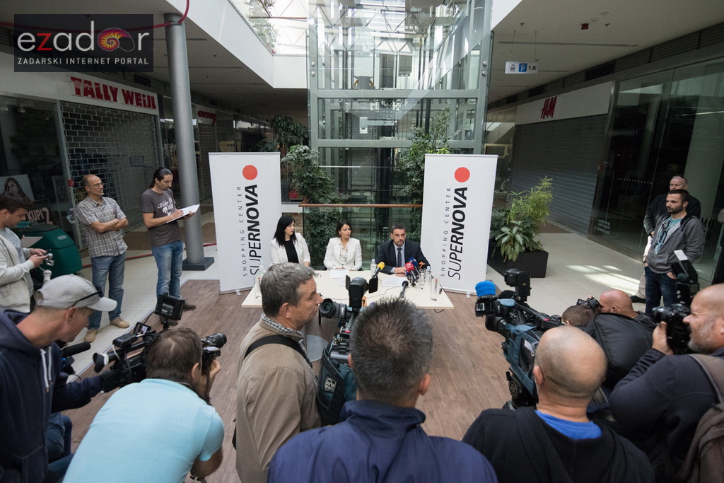 Novinari obišli objekt trgovinskog centra Supernova Zadar