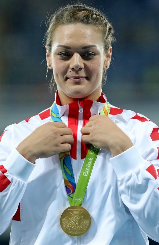 PI Rio de Janeiro, ceremonija dodjele medalja u ženskom disku: zlatnu medalju osvojila je Sandra Perković. Photo: Igor Kralj/PIXSELL PI Rio de Janeiro, ceremonija dodjele medalja u ženskom disku: zlatnu medalju osvojila je Sandra Perković. Photo: Igor Kralj/PIXSELL