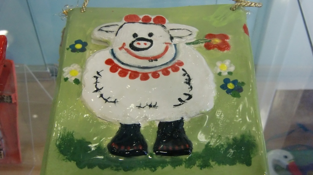 Izložba udruga Svjetlo u GKZD, keramika, kreativnost