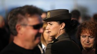 Kolonom sjećanja i polaganjem vijenaca obilježena 23. obljetnica stradanja Škabrnje, Foto: Filip Brala/PIXSELL Kolonom sjećanja i polaganjem vijenaca obilježena 23. obljetnica stradanja Škabrnje, Foto: Filip Brala/PIXSELL