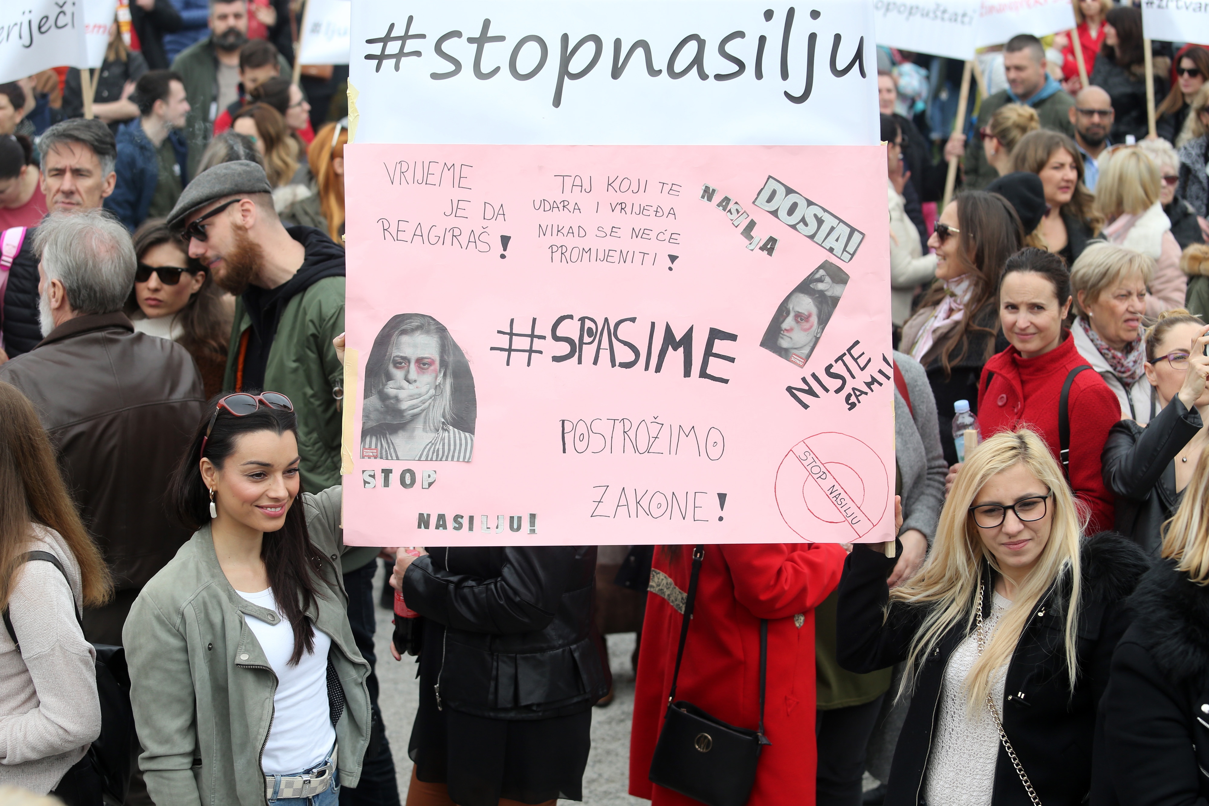 Lica s domaće estrade podržala inicijativu #SPASIME Lica s domaće estrade podržala inicijativu #SPASIME