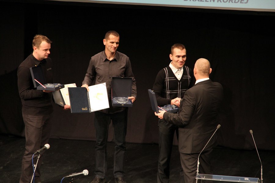 HNK Zadar: Dodjela priznanja za ”Naročiti pothvat u zaštiti i spašavanju” foto: I. Perinčić HNK Zadar: Dodjela priznanja za ”Naročiti pothvat u zaštiti i spašavanju” foto: I. Perinčić