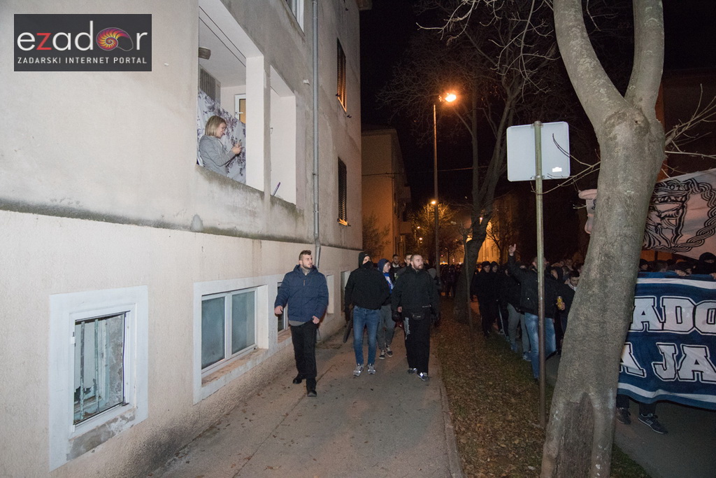 Okupljanje Tornada na Forumu i korteo do Krešinog doma Okupljanje Tornada na Forumu i korteo do Krešinog doma