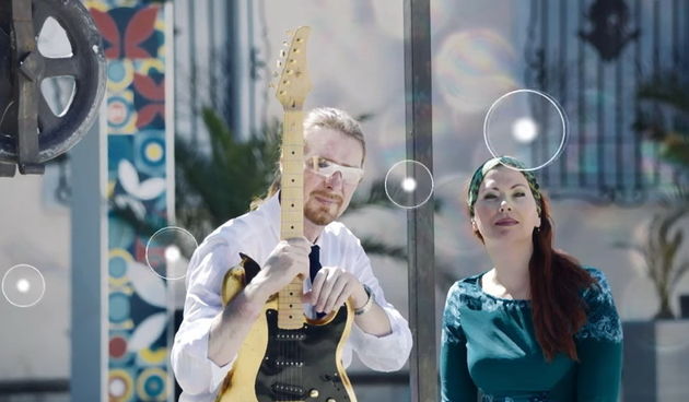 Ivica Ražov ifeat. Antonia- Igračka