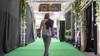 UREĐIVANJE GALERIJE: Međunarodna konferencija Infobip Shift počela na Višnjiku UREĐIVANJE GALERIJE: Međunarodna konferencija Infobip Shift počela na Višnjiku