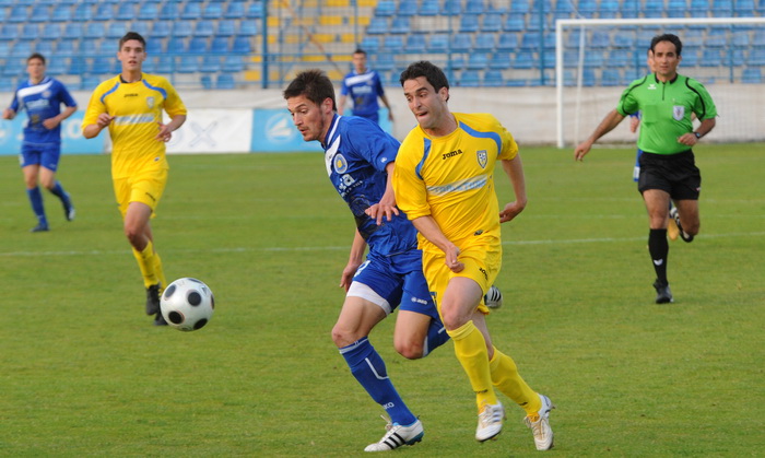 Zadar, 230411.
Nogomet, 26. kolo prve hrvatske nogometne lige : Zadar – Inter. Stadion na stanovima.
Na fotografiji : igrac Zadra Antonio Mrsic.
Foto : Andrija Lucic / cropix Zadar, 230411.
Nogomet, 26. kolo prve hrvatske nogometne lige : Zadar – Inter. Stadion na stanovima.
Na fotografiji : igrac Zadra Antonio Mrsic.
Foto : Andrija Lucic / cropix