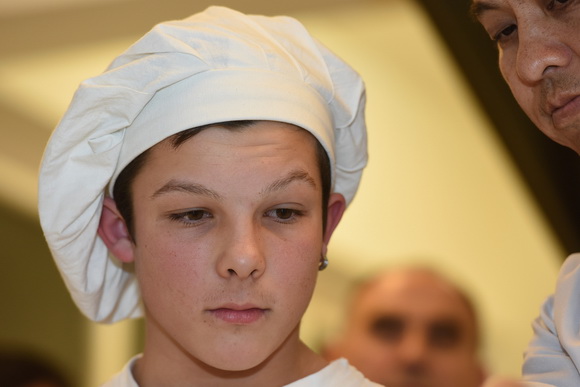 Tuna, Sushi & Wine Festival: Japanski masterchef Nakatsuji održao edukaciju pripreme tradicionalnih japanskih jela Tuna, Sushi & Wine Festival: Japanski masterchef Nakatsuji održao edukaciju pripreme tradicionalnih japanskih jela