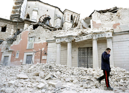 Potres u LAquili (Foto: lastampa.it)