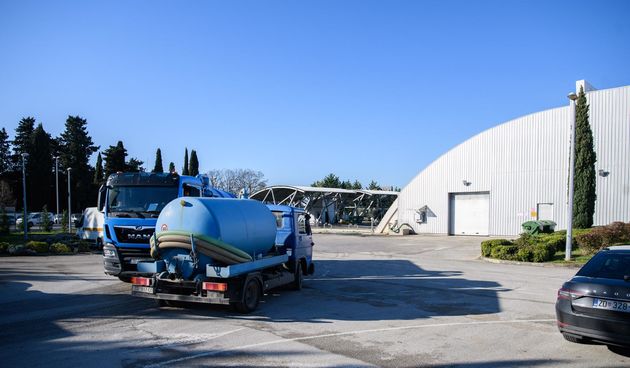 Gradonačelnik Dukić sa suradnicima posjetio gradilište aglomeracije Zadar-Petrčane