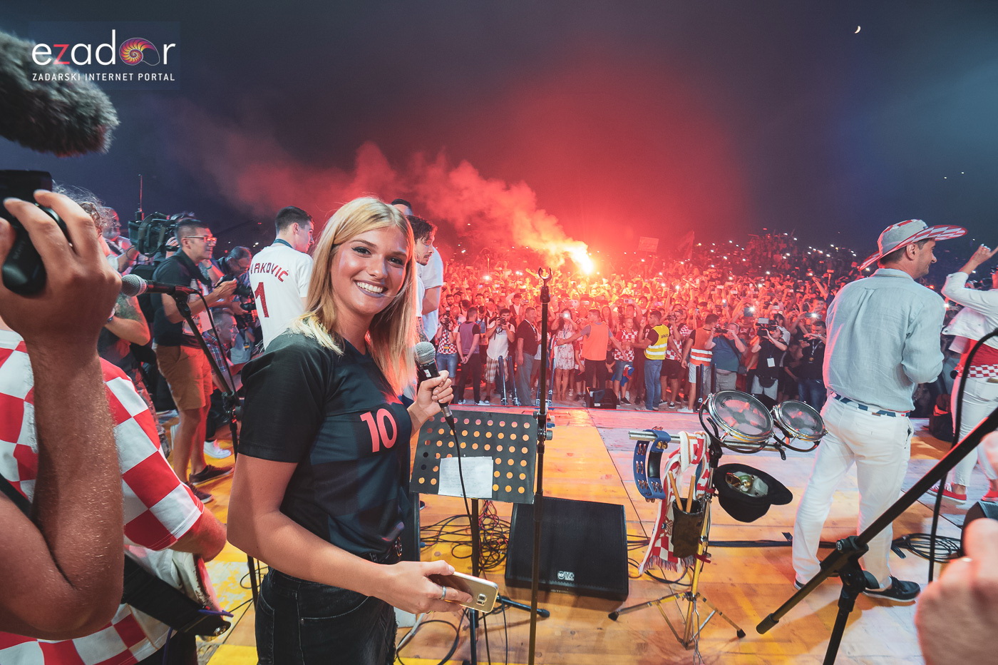 Zadar priredio čudesan doček svojim Vatrenim herojima (1)