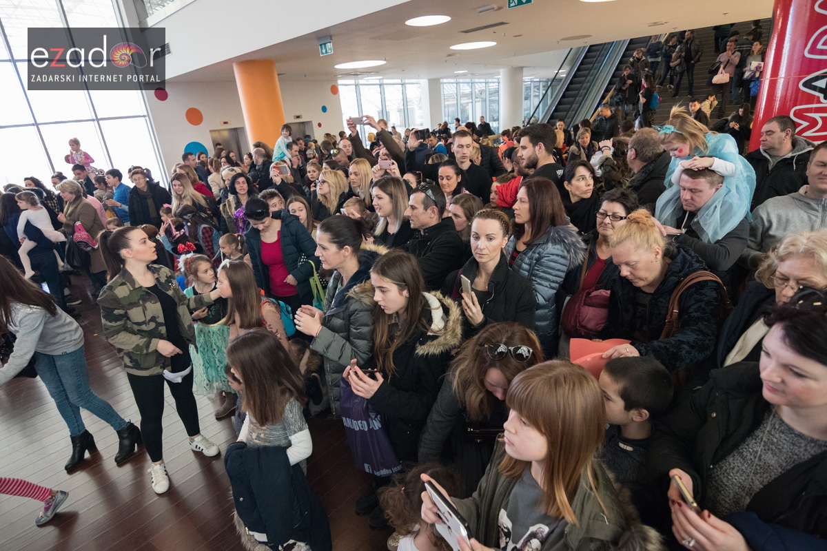 Plesni karneval u City Galleriji Plesni karneval u City Galleriji