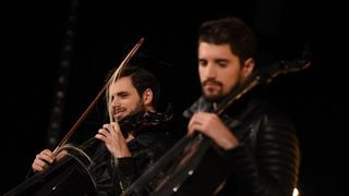 2CELLOS u rovinjskom kazalištu Antonio Gandusio nastavili su snimanje novog spota. Foto: Duško Marušić/PIXSELL