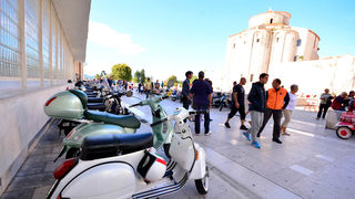 Vespe na Forumu Vespe na Forumu