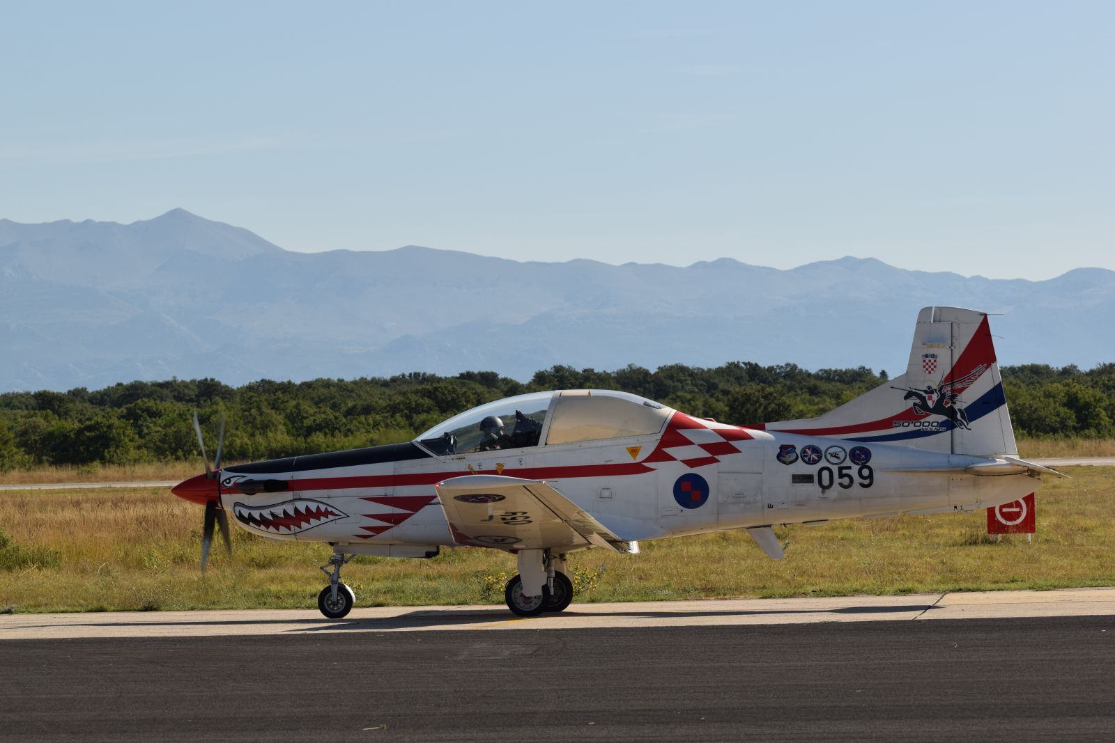 U 93. zrakoplovnoj bazi Hrvatskog ratnog zrakoplovstva ostvaren šezdeset tisućiti sat naleta na Pilatusima U 93. zrakoplovnoj bazi Hrvatskog ratnog zrakoplovstva ostvaren šezdeset tisućiti sat naleta na Pilatusima