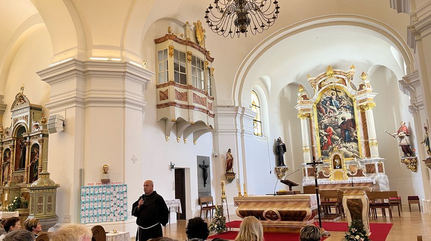 ŽUPA NEDELIŠĆE Vjernici župe hodočastili u svetište Majke Božje u Aljmaš i Vukovar