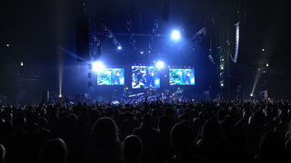 Split, 170712.
Koncert americke grupe Guns ‘n’ Roses koja je krajem 80-ih i pocetkom 90-ih bila jedna od vodecih grupa svijeta, danas je s malo manje popularnosti gostovala u splitskoj Spaladium Areni gdje se okupilo nekoliko tisuca obozavatelja. 
Na foto